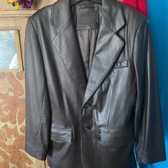 Roundtree & Yorke Other - Mens Leather Blazer.